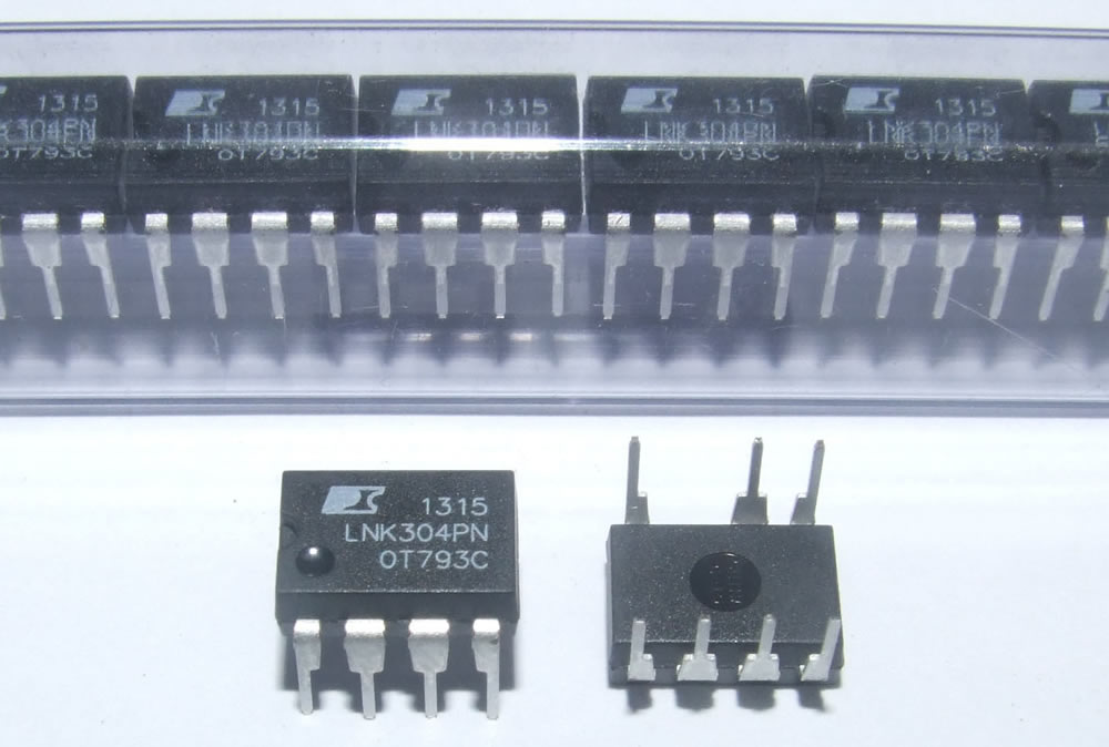 IC OFFLINE SWIT OCP 8DIP - LNK304PN