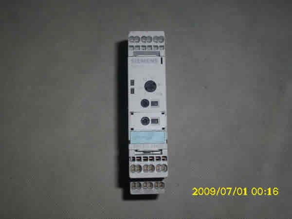 3RP1505-2AW30 MULTIFUNCTION TIME RELAY