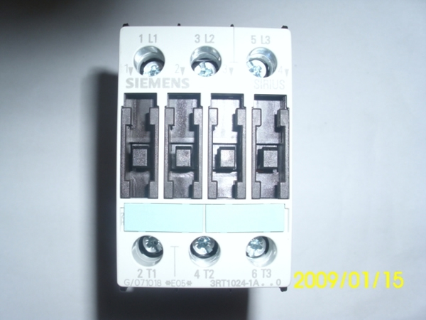 3RT1024-1AD20 CONTACTOR, AC-3 5.5 KW/400 V,