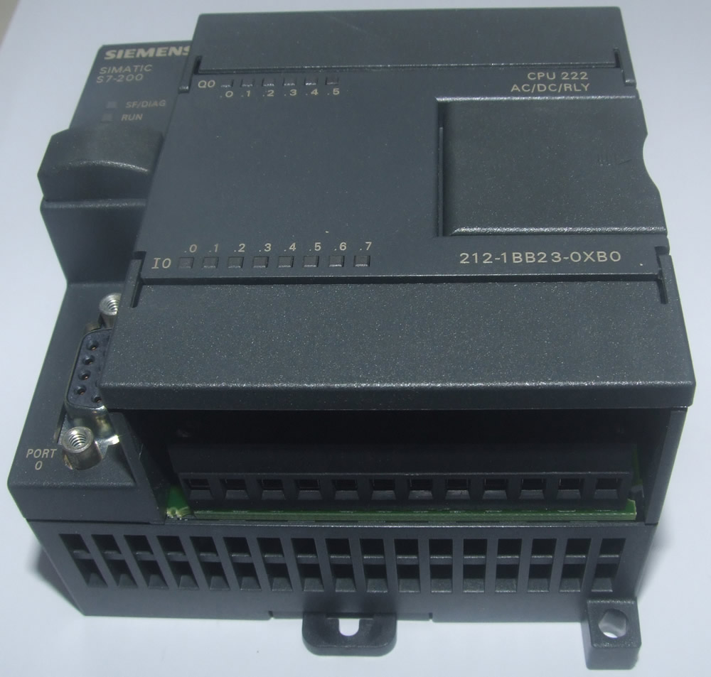 6ES7212-1BB23-0XB0 CPU 222, AC PS, 8DI DC/6DO RELAY